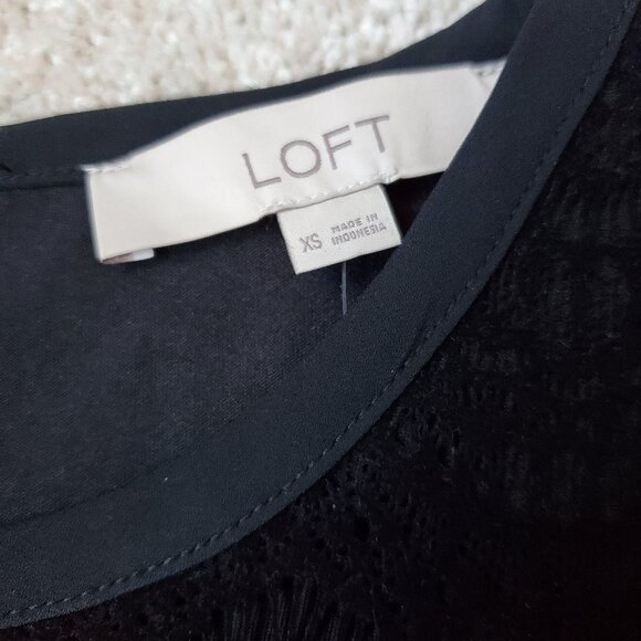 NWT Loft Velvet Lace/Cutout Dressy Sleeveless Top Size XS - Picture 7 of 11